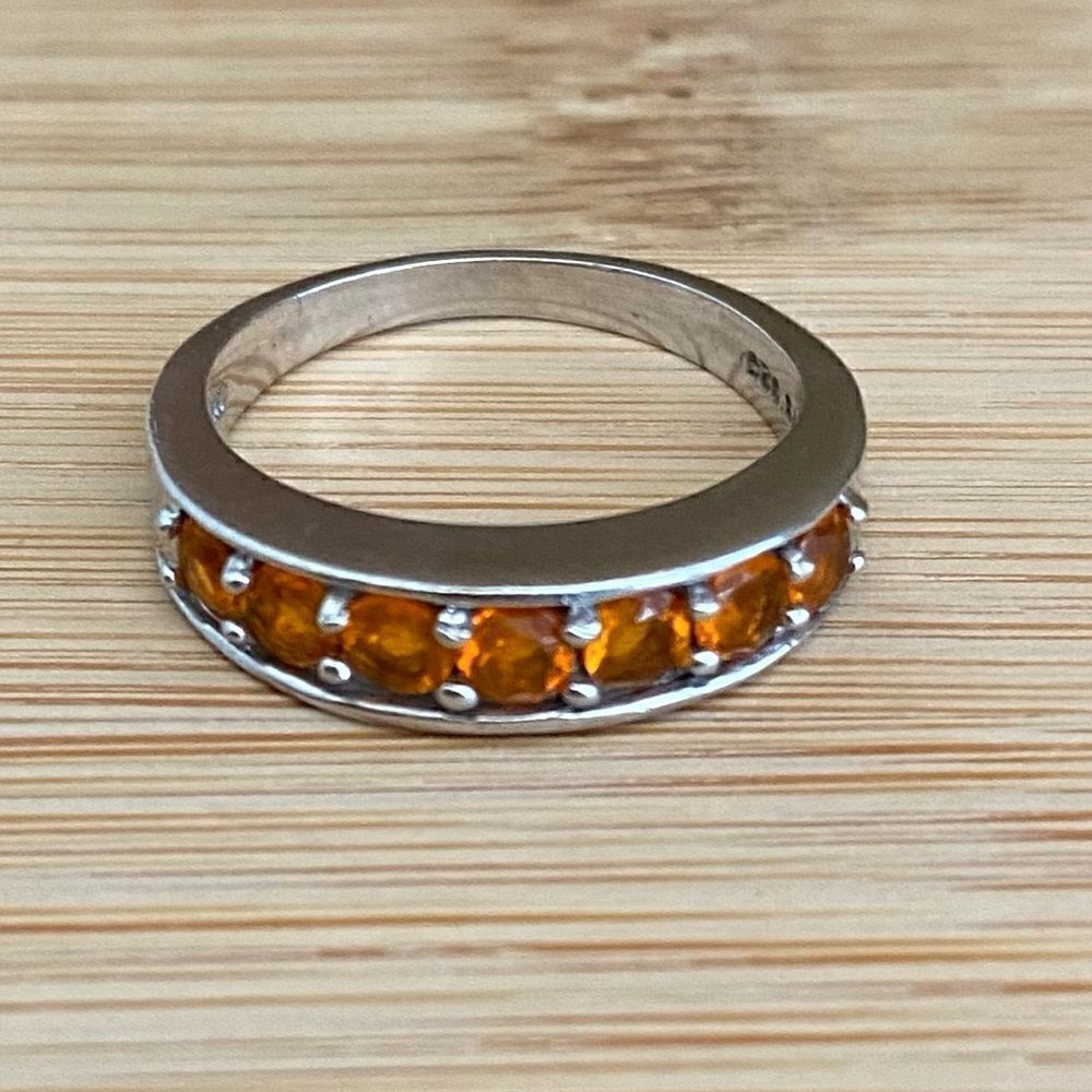 STS Sterling Silver 925 Citrine Stone Channel Set Ring. Size 6.  EUC!